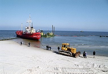 Sniezka, ship on the beach