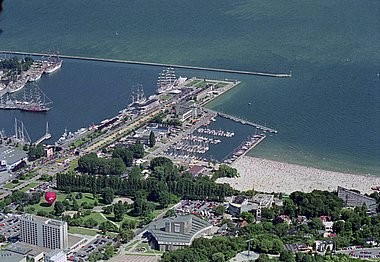 Gdynia, port, widok z lotu ptaka
