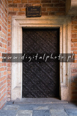 Image des portes. Collgium Maius, Cracovie