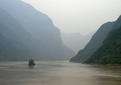 China trip photos, river in China