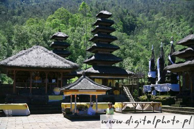 Indonesia Fotos, Templo Pasar Agung