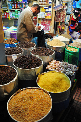 Souq (souk) i Marokko, marked