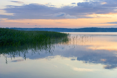 Mazurskie jeziora, wieczr nad jeziorem