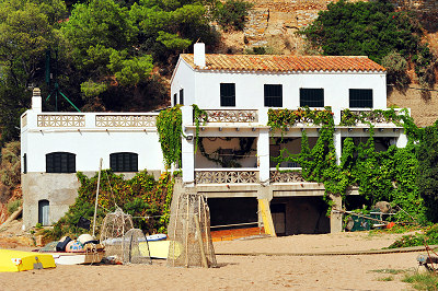 Apartments Spain - spanish house on the beach