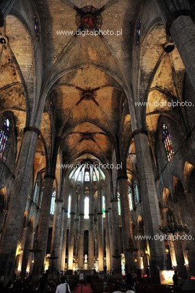Architektura gotycka - Koci Santa Maria del Mar, Barcelona