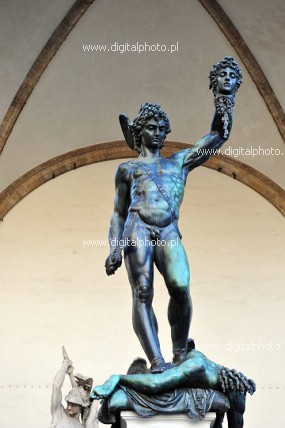 Loggia dei Lanzi Firenze, Perseus med Medusas hode