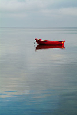 Rød båd, sø, digitale fotogalleri