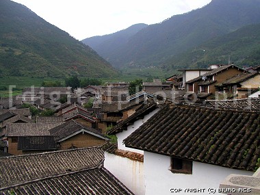 Chiny, widok na dachy domw